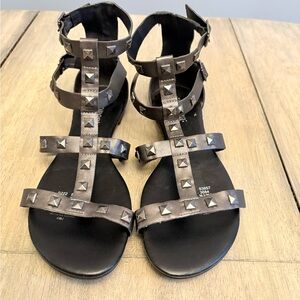 Andrea Studded Gladiator Sandals Women’s Size 9 Black Ankle Strap NWOB